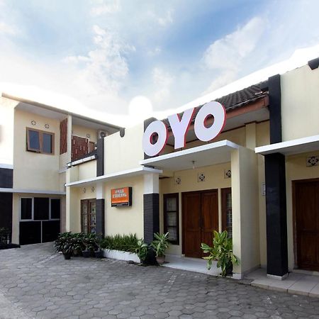 ホテル Oyo 1150 オマー ラドラン Kejayan エクステリア 写真