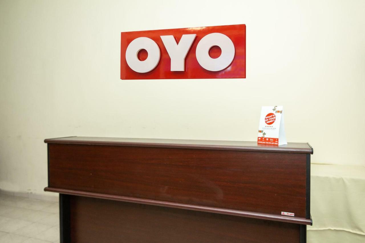 ホテル Oyo 1150 オマー ラドラン ジョグジャカルタ エクステリア 写真